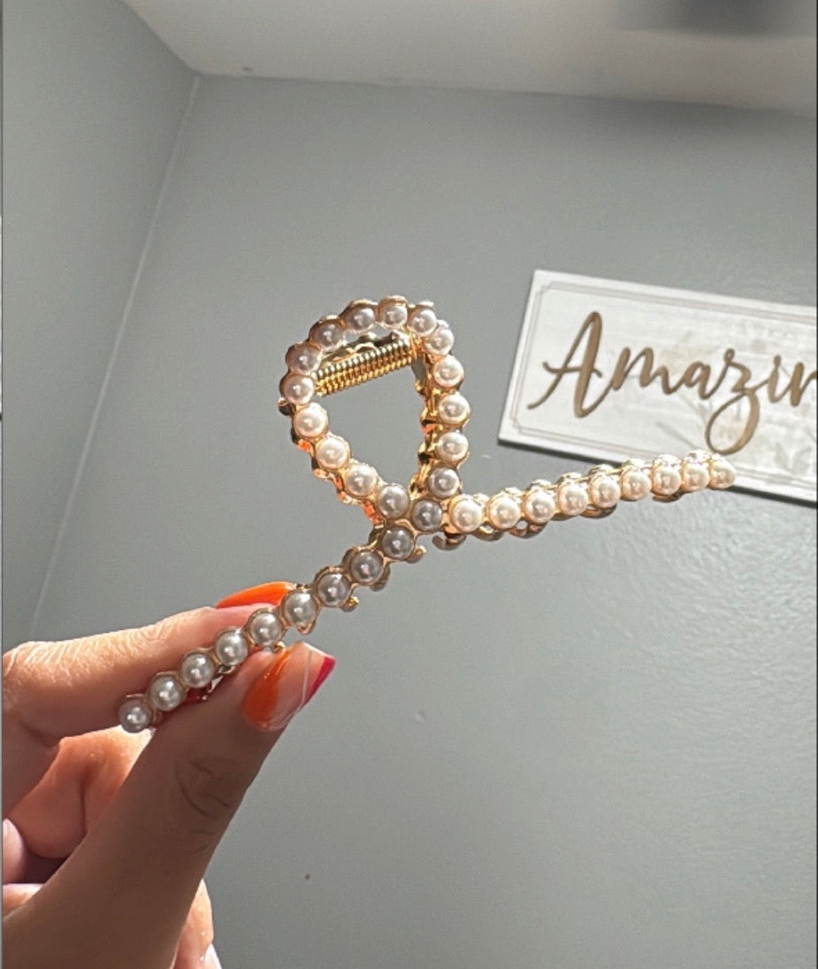Pearly Hair Clips