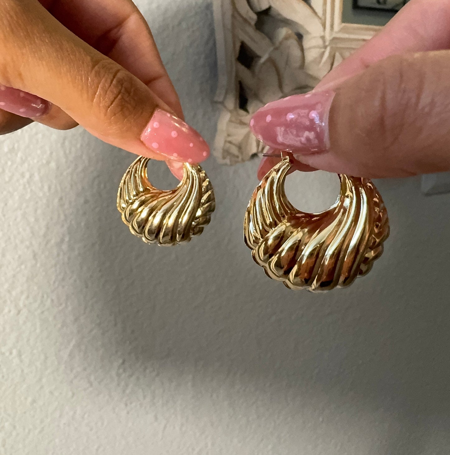 Judy Hoops